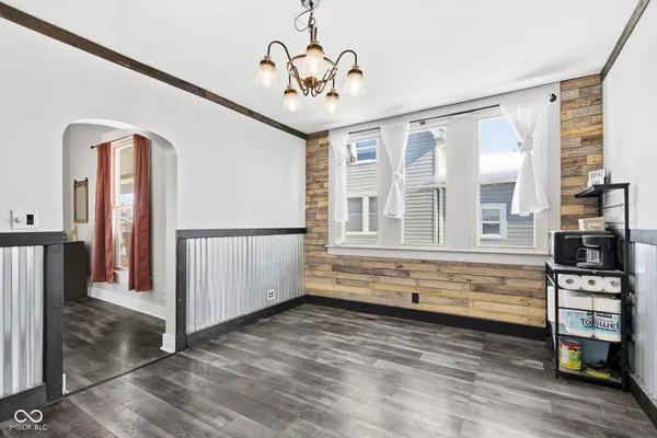 $149,900 | 909 South A Street, Elwood, IN 46036