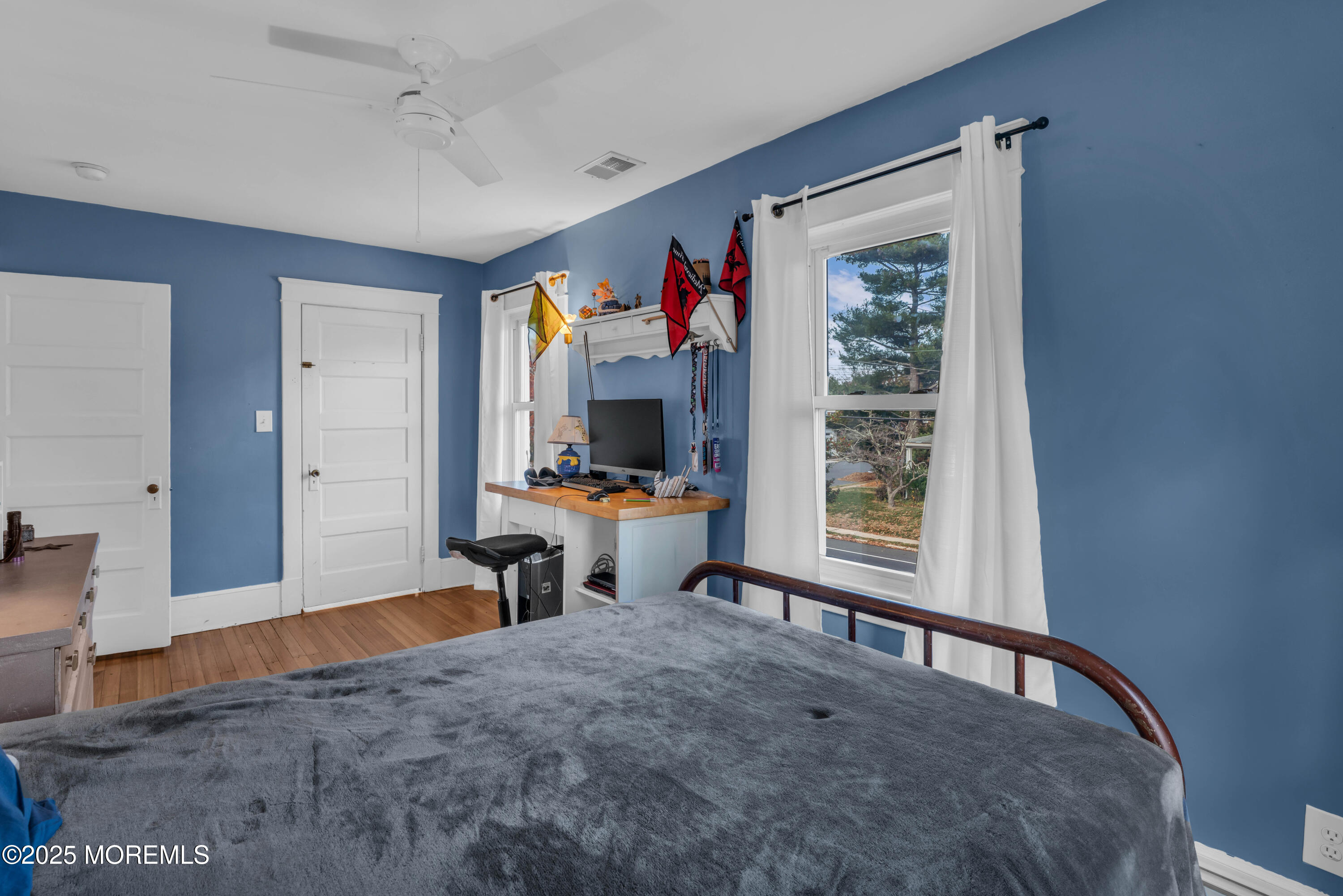 81 Pinckney Road Red Bank, NJ 07701 - Photo 19 of 38 photos_high_resolution_HOM04873