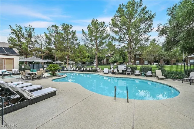 $2,350 | 555 East Silverado Ranch Boulevard, Unit 2094, Las Vegas, NV 89183