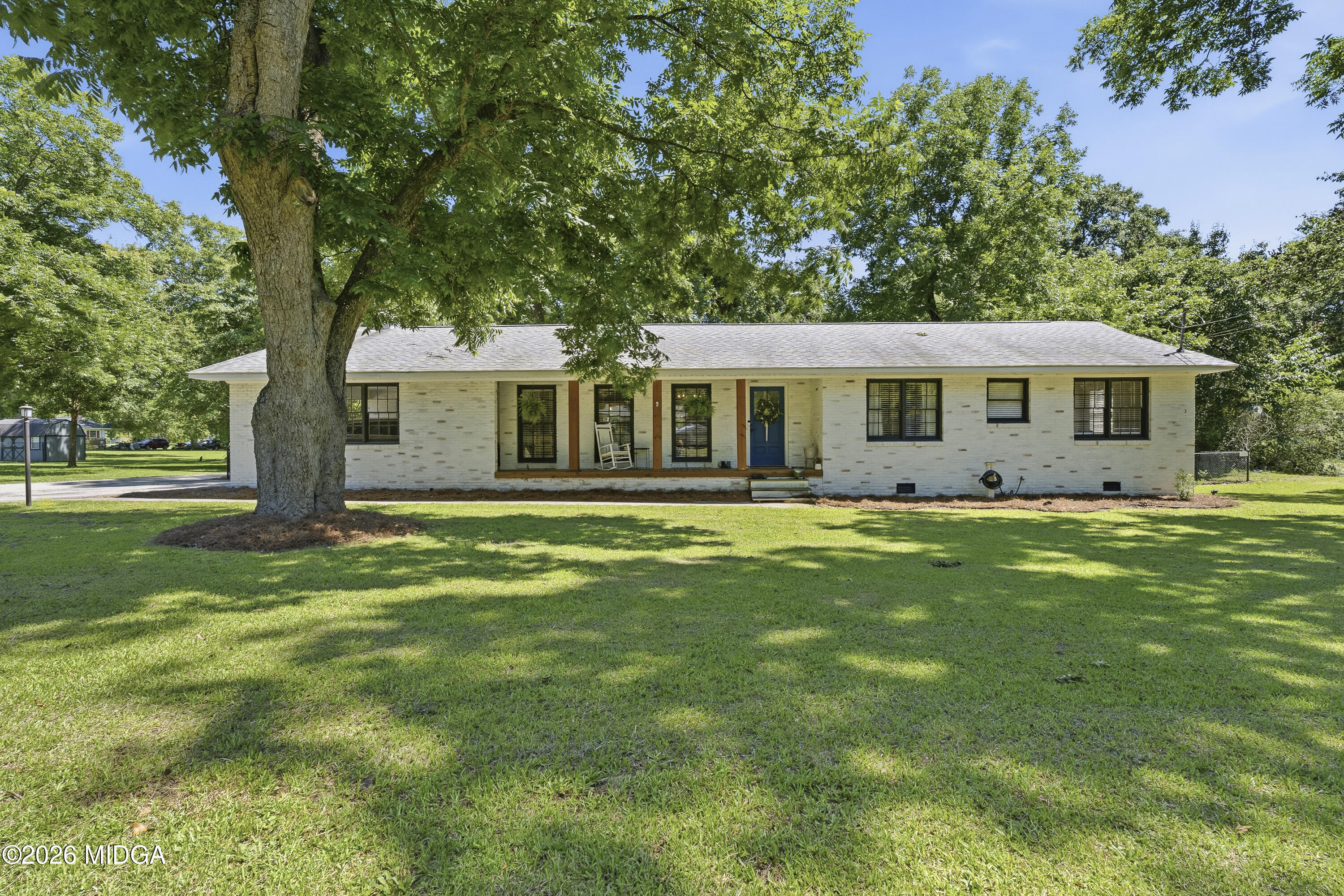 3676 South Walden Road Macon, GA 31216 - Photo 1 of 49 3676 S Walden-06644