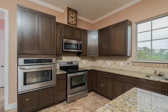 $780,000 | 12307 Van De Carr, Helotes, TX 78023