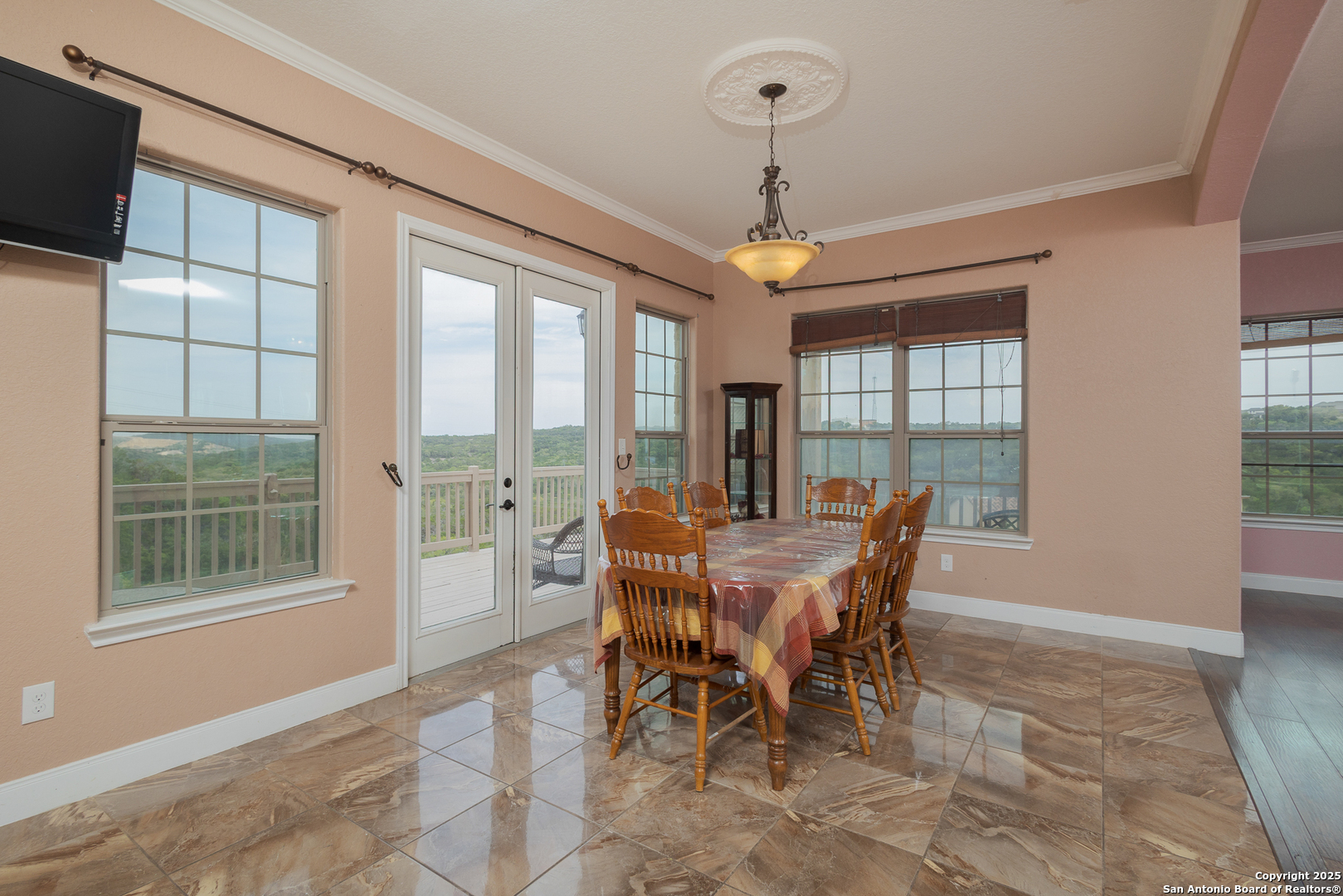 12307 Van De Carr Helotes, TX 78023 - Photo 13 of 42