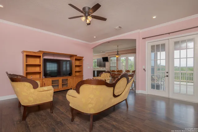 $780,000 | 12307 Van De Carr, Helotes, TX 78023