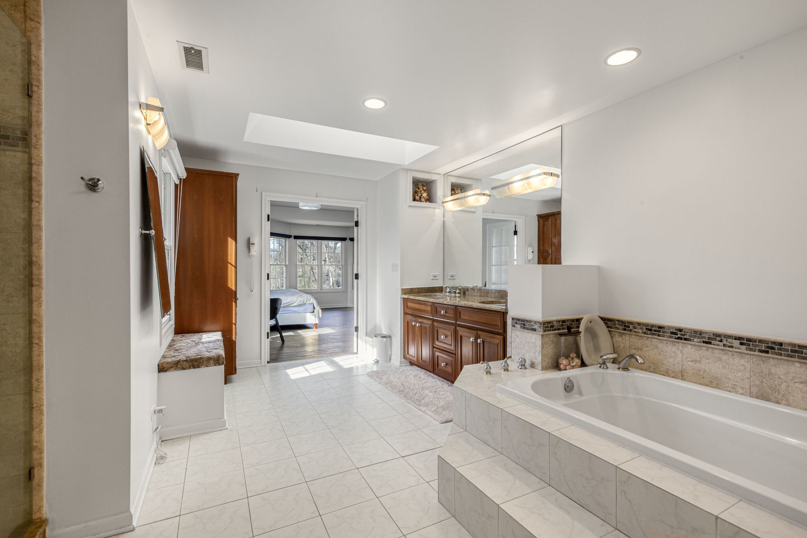 190 Wood Street Inverness, IL 60010 - Photo 23 of 50