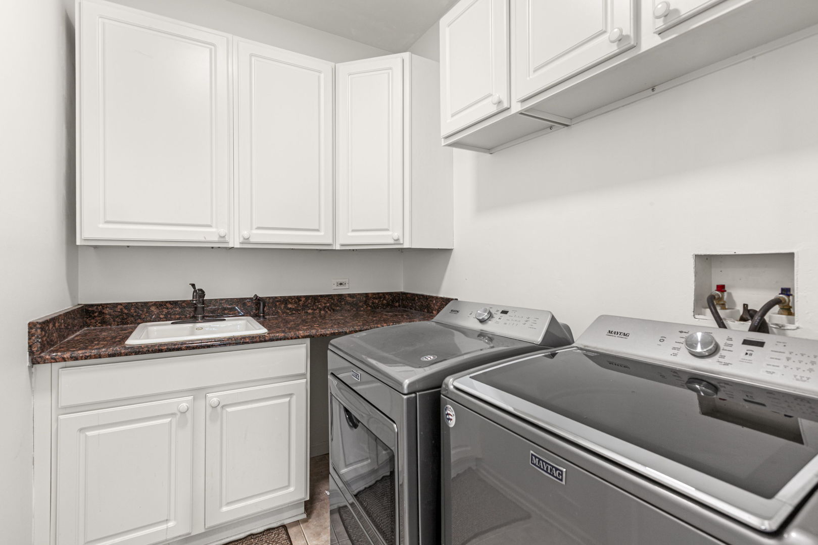 190 Wood Street Inverness, IL 60010 - Photo 9 of 50