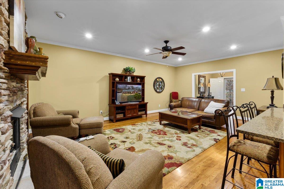258 Lakeshore Loop Oneonta, AL 35121 - Photo 44 of 48