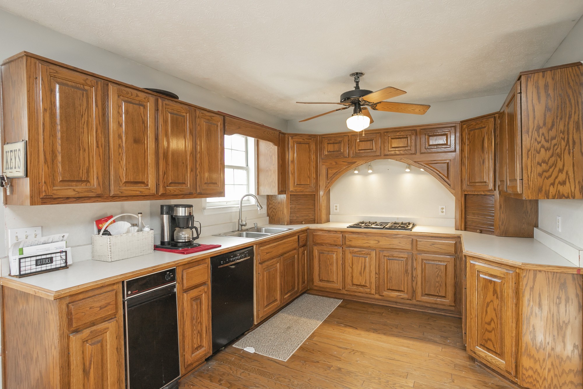 211 Independence Street Springfield, TN 37172 - Photo 11 of 34