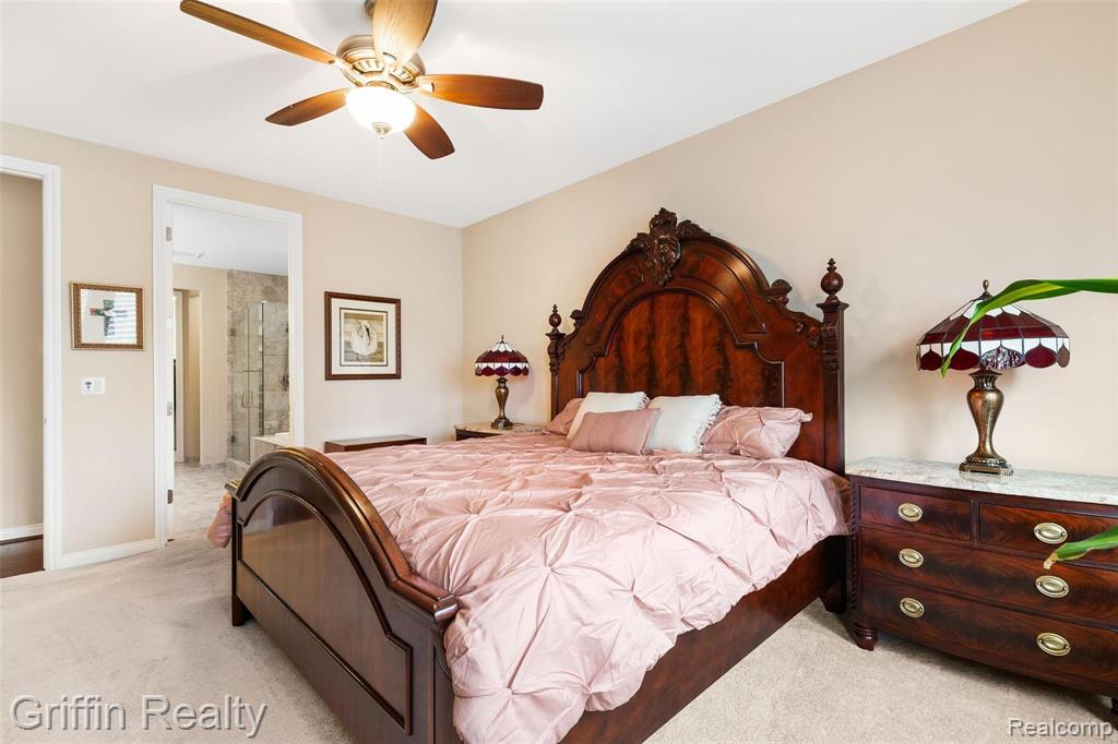3763 Windingbrook Circle, Unit 35 Rochester Hills, MI 48309 - Photo 23 of 44