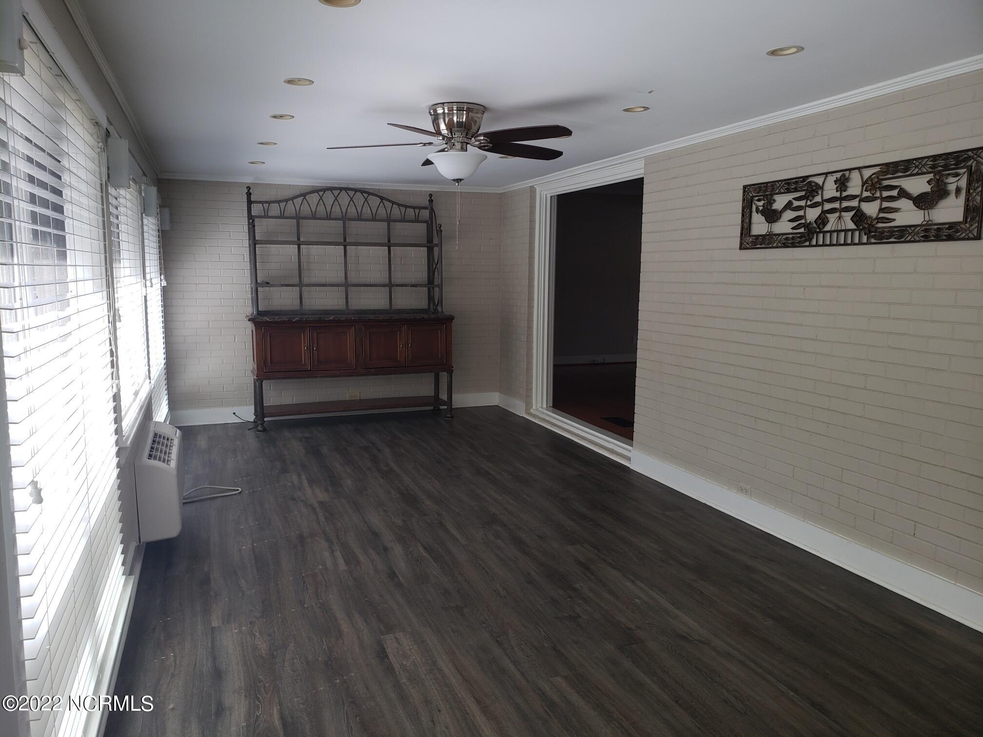 309 Canterbury Road Northwest Wilson, NC 27896 - Photo 24 of 33 SUNROOM