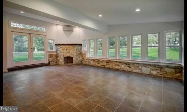 $649,000 | 4 Ivy Lane, Yardley, PA 19067