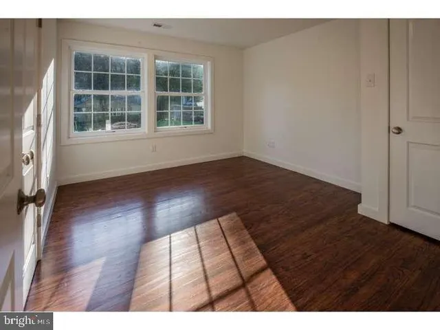 $649,000 | 4 Ivy Lane, Yardley, PA 19067