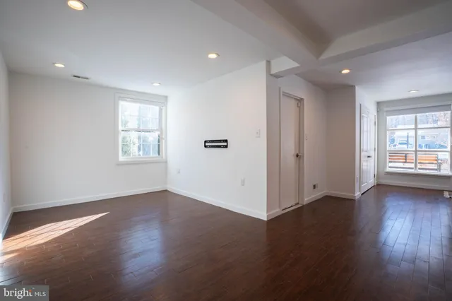 $649,000 | 4 Ivy Lane, Yardley, PA 19067