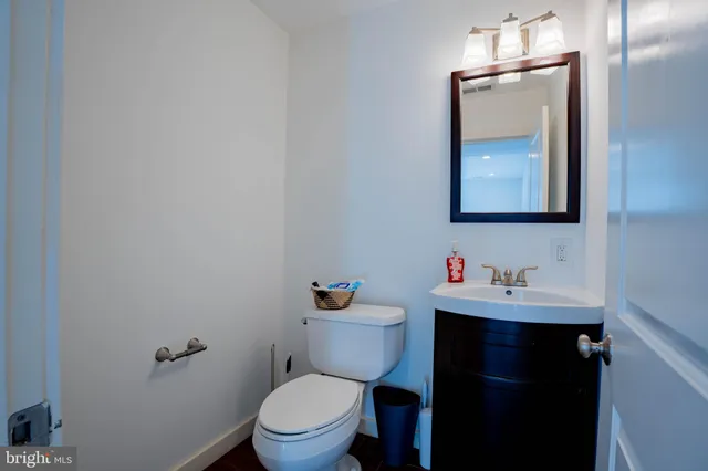 $649,000 | 4 Ivy Lane, Yardley, PA 19067