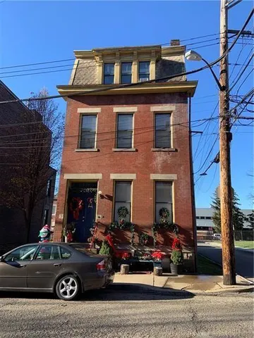 $299,900 | 1537 Brighton Place, Pittsburgh, PA 15212