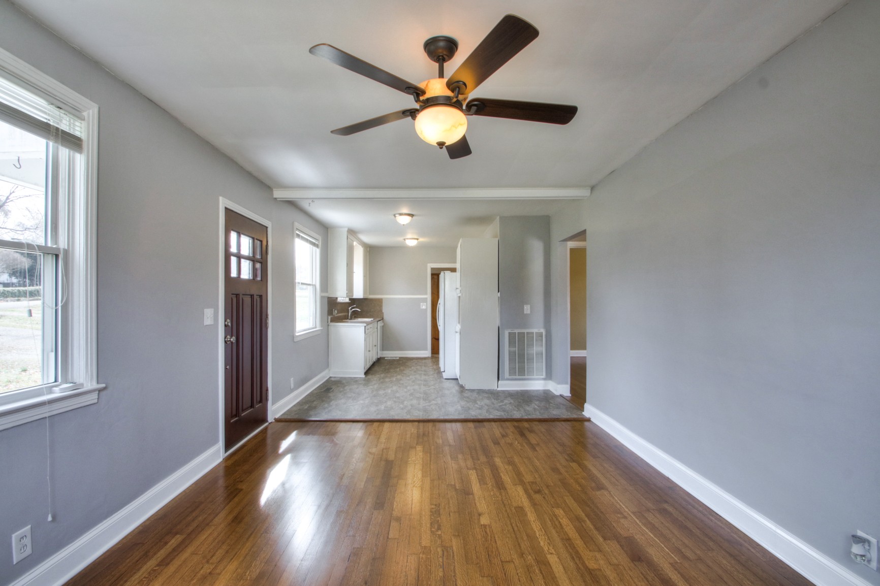 2721 Live Oak Road Nashville, TN 37210 - Photo 4 of 16 Gallery Image 4