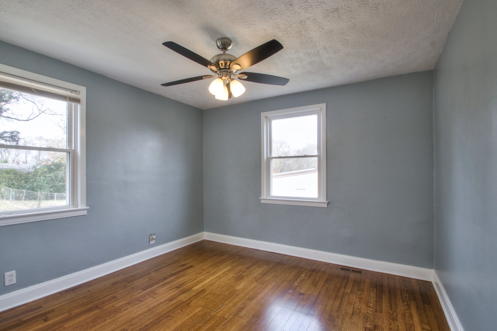 2721 Live Oak Road Nashville, TN 37210 - Photo 5 of 16 Gallery Image 5