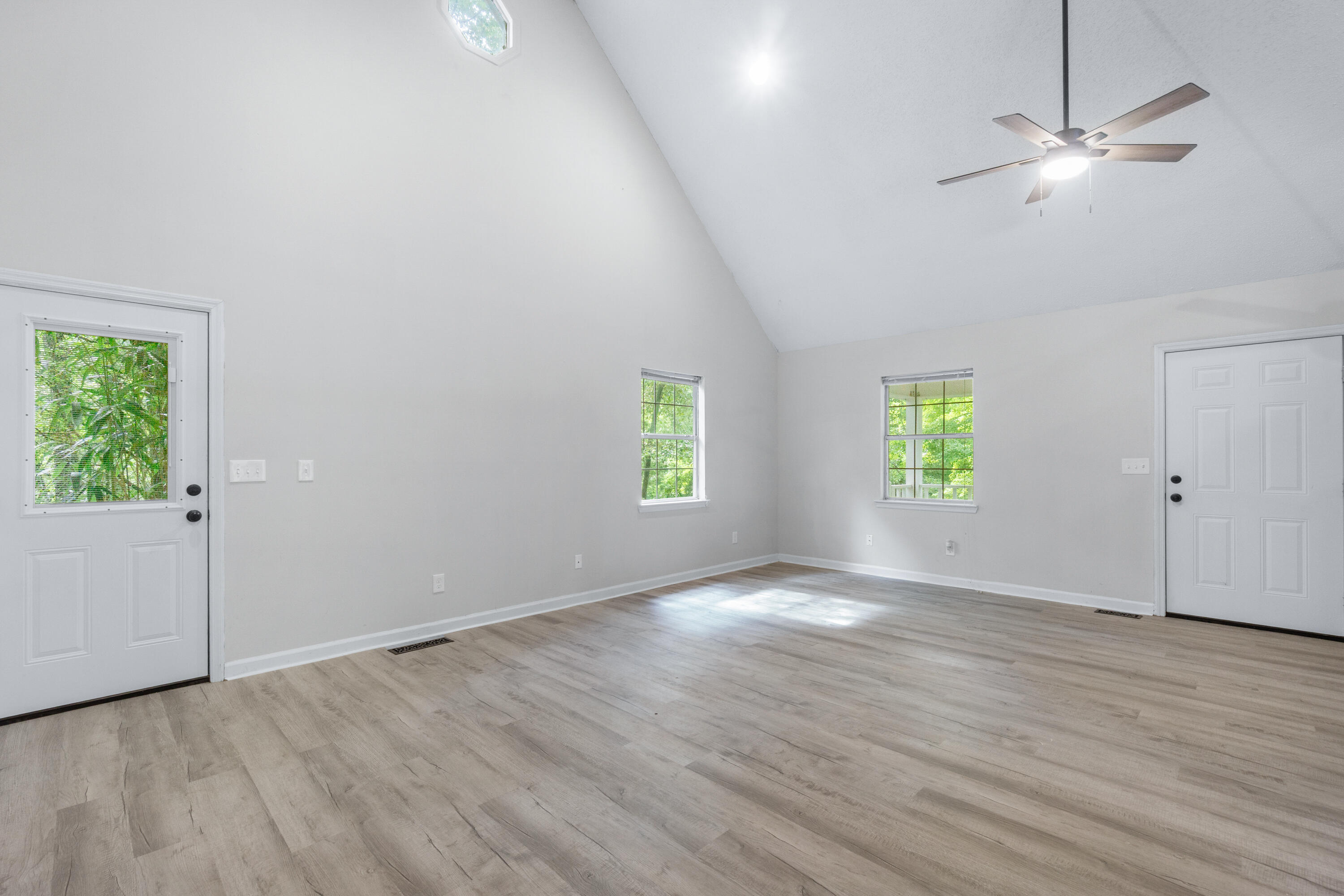 54 Apple Lane Ringgold, GA 30736 - Photo 10 of 32 54 Apple Lane-11