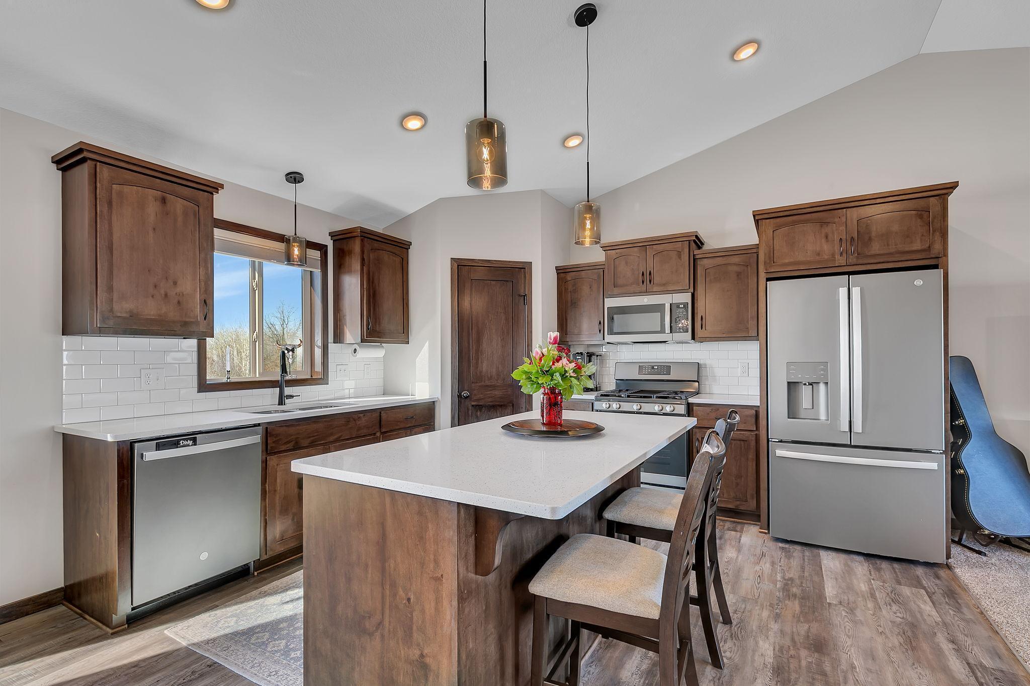 4617 8th Street Northeast St. Cloud, MN 56304 - Photo 6 of 33