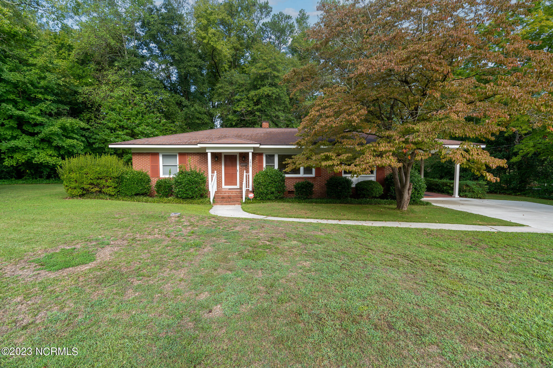 1415 Cumberland Circle Rockingham, NC 28379 - Photo 4 of 31 DSC00132-Edit