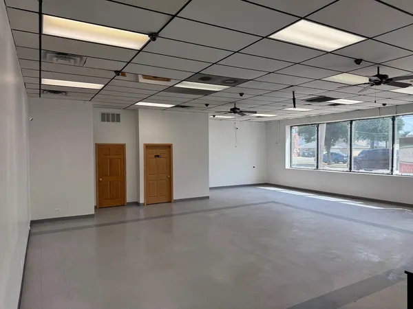 a view of a garage