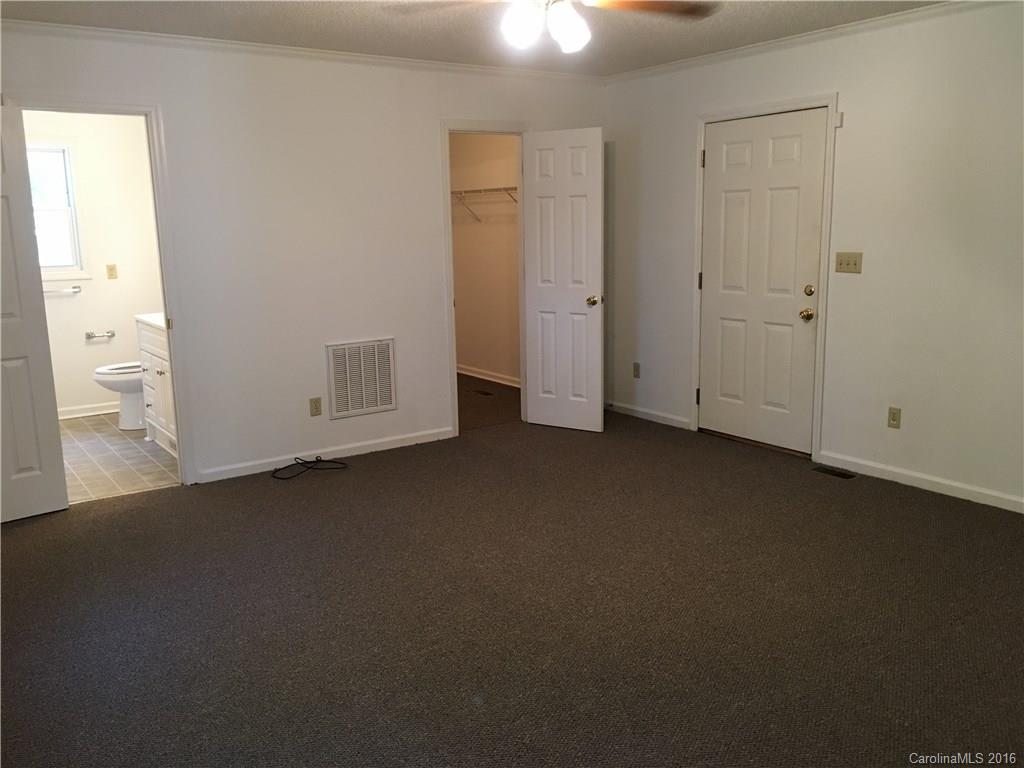 2215 Green Peach Road Lancaster, SC 29720 - Photo 6 of 17 Gallery Image 6