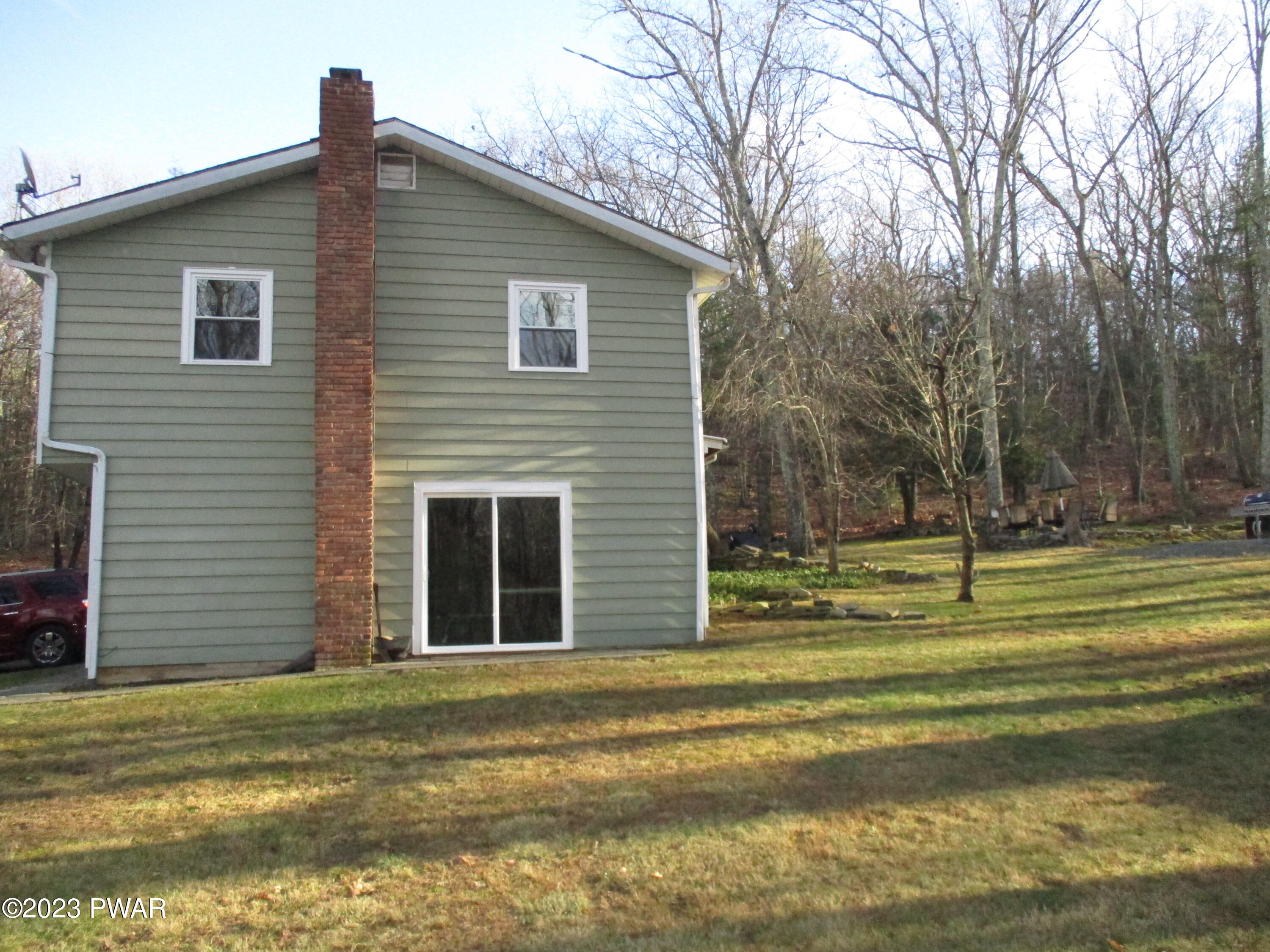 147 Oneida Road Shohola, PA 18458 - Photo 23 of 25