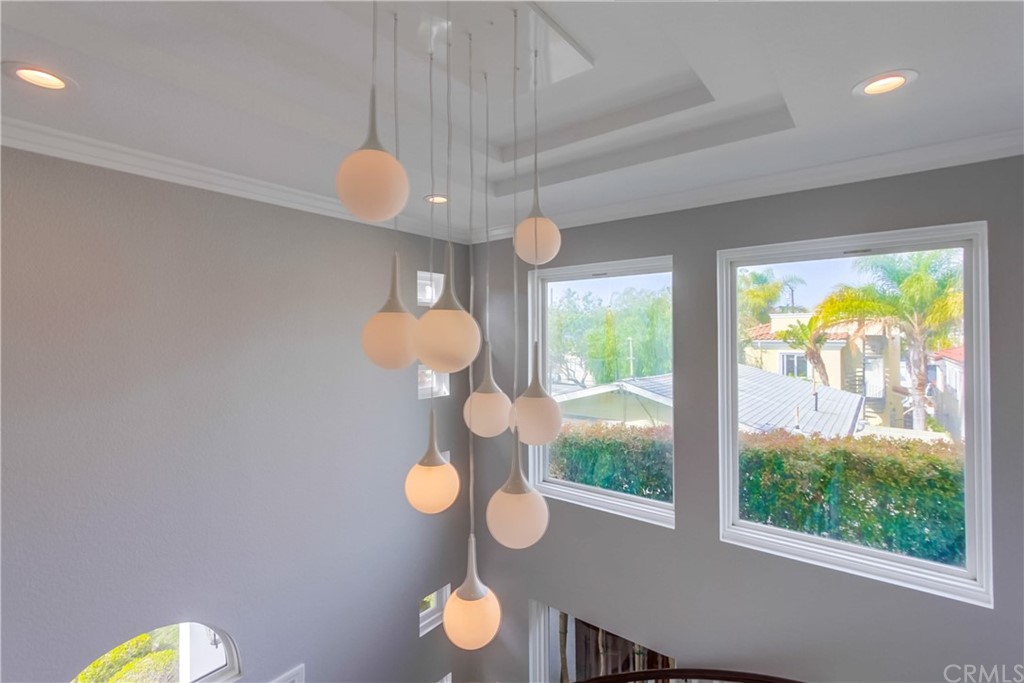 917 Emerald Street Redondo Beach, CA 90277 - Photo 33 of 75