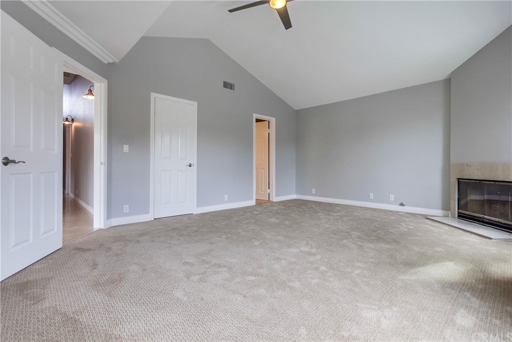 917 Emerald Street Redondo Beach, CA 90277 - Photo 38 of 75