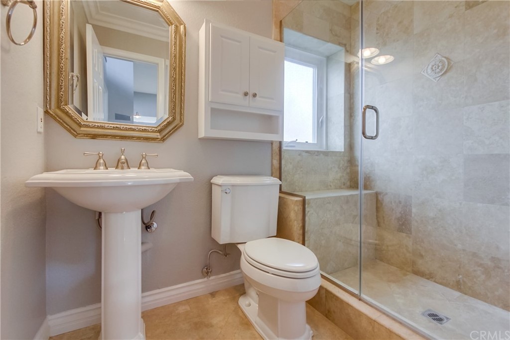 917 Emerald Street Redondo Beach, CA 90277 - Photo 50 of 75