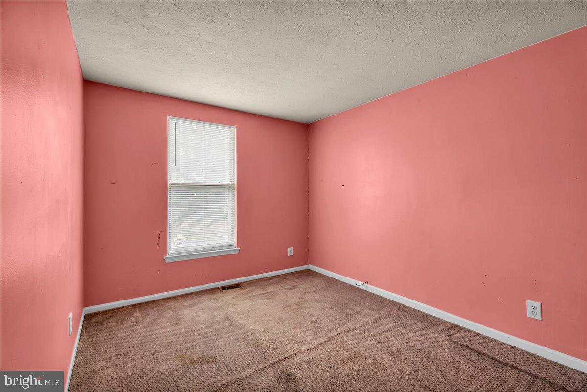 11 Decatur Lane Sicklerville, NJ 08081 - Photo 13 of 24 an empty room with windows