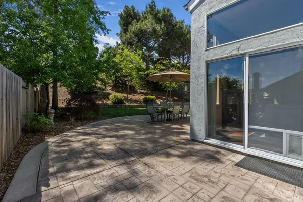 $799,000 | 618 Rose Drive, Benicia, CA 94510