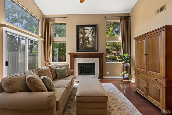 $799,000 | 618 Rose Drive, Benicia, CA 94510