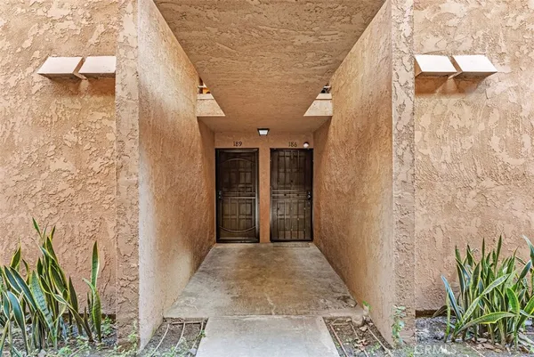 $2,450 | 6600 Warner Avenue, Unit 189, Huntington Beach, CA 92647