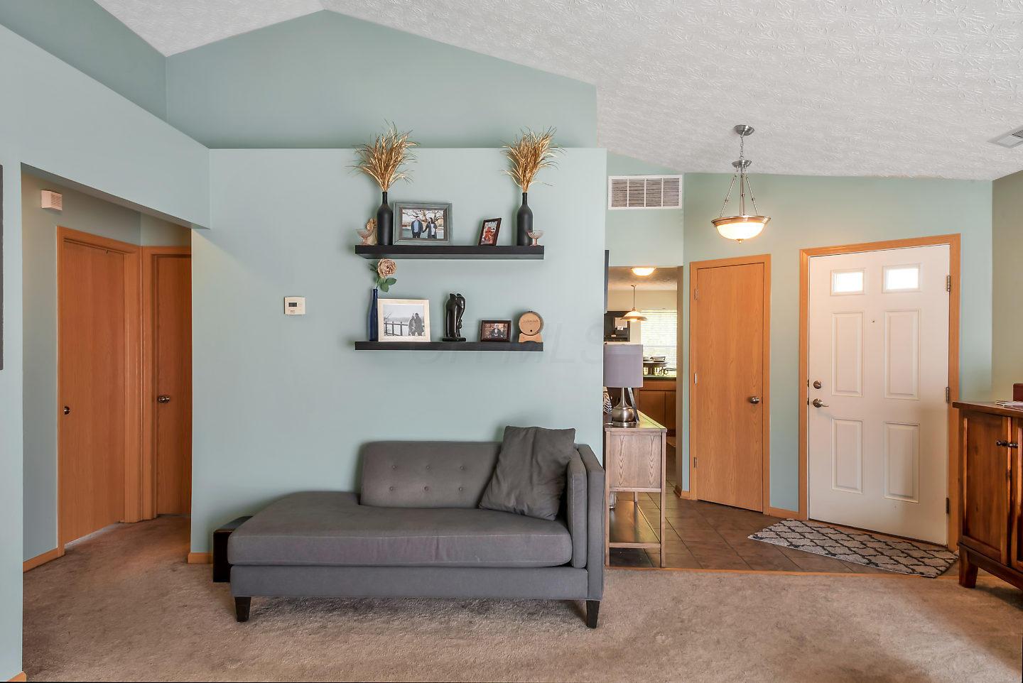 2154 Ripple Road Hilliard, OH 43026 - Photo 8 of 38 Gallery Image 8