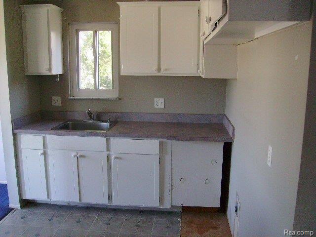 29658 Hoover Road Warren, MI 48093 - Photo 5 of 8 PICT0045