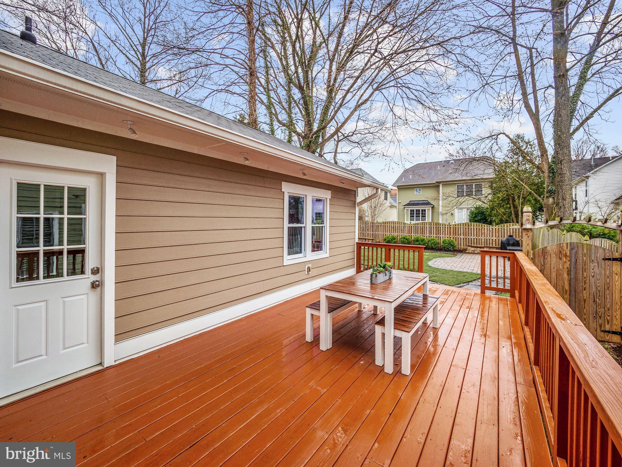 5510 Greentree Road Bethesda, MD 20817 - Photo 22 of 24 Expansive Deck