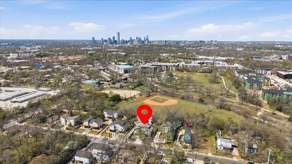 $3,000 | 1114 Walton Lane, Unit A, Austin, TX 78721