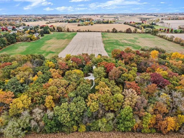 $895,000 | 2945 Wyndwood Way, Sun Prairie, WI 53590