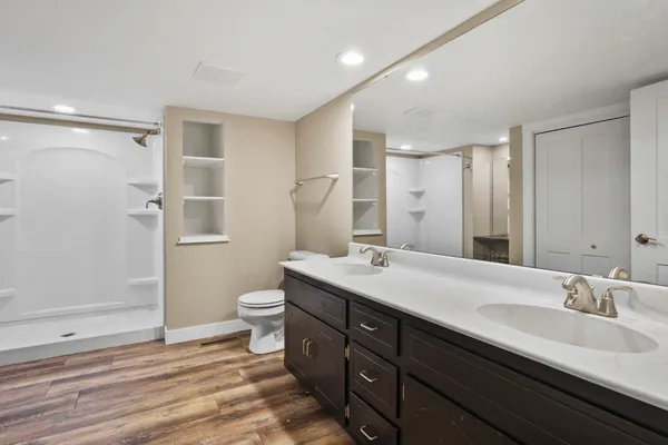 $895,000 | 2945 Wyndwood Way, Sun Prairie, WI 53590
