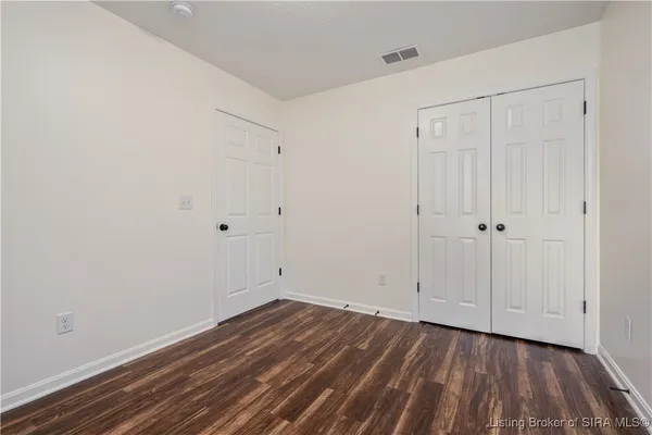$214,890 | 210 Clay Street, New Albany, IN 47150