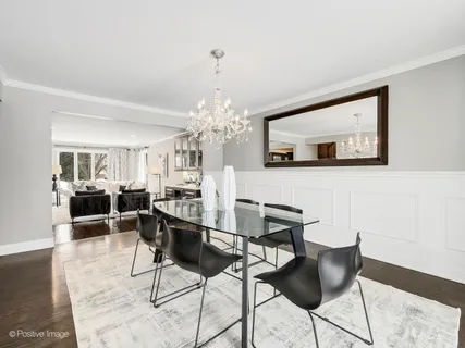 $1,099,000 | 2S630 Ave Chateaux East, Oak Brook, IL 60523