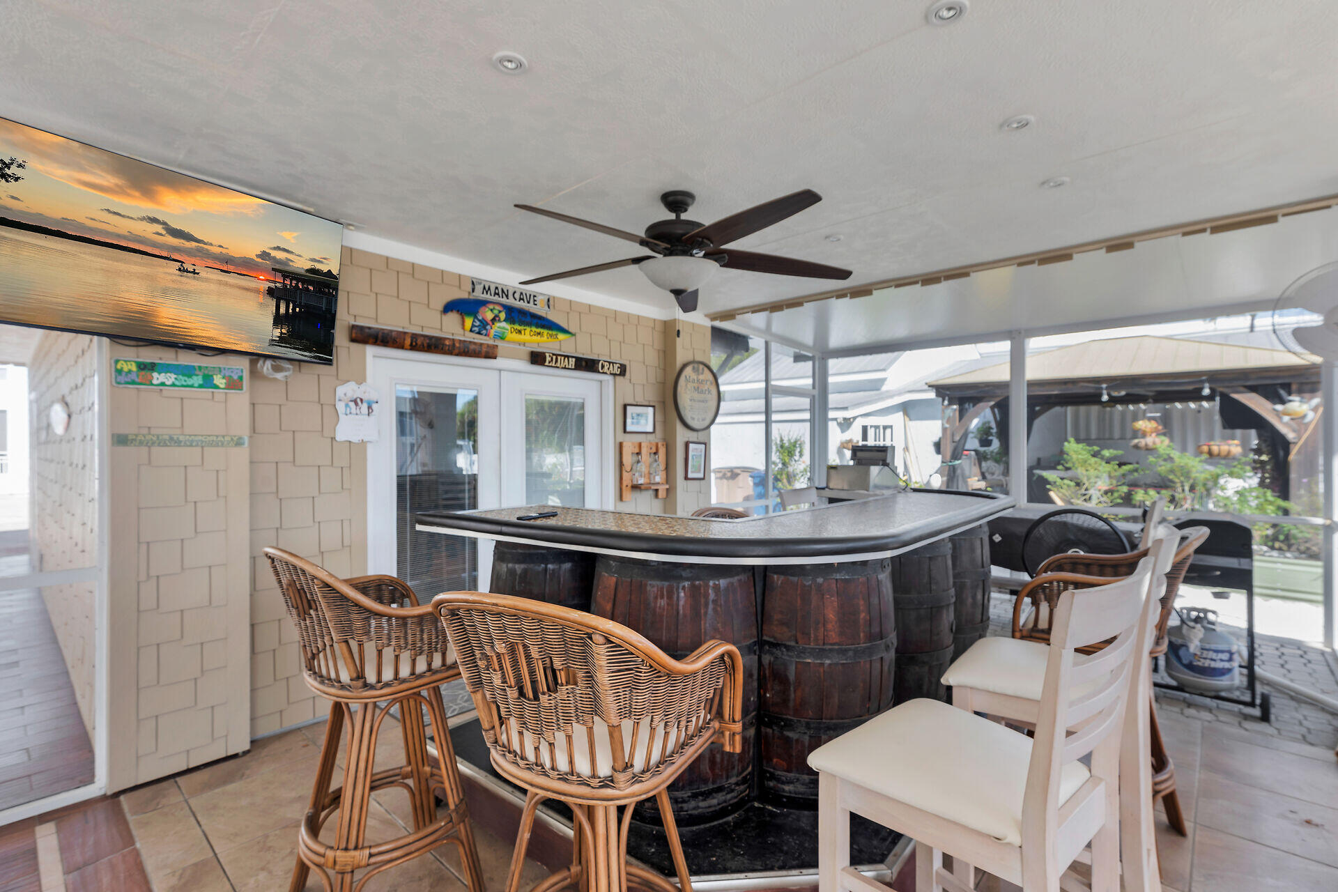 119 Primrose Lane Long Key, FL 33001 - Photo 32 of 43 a view of an outside dining space with furniture