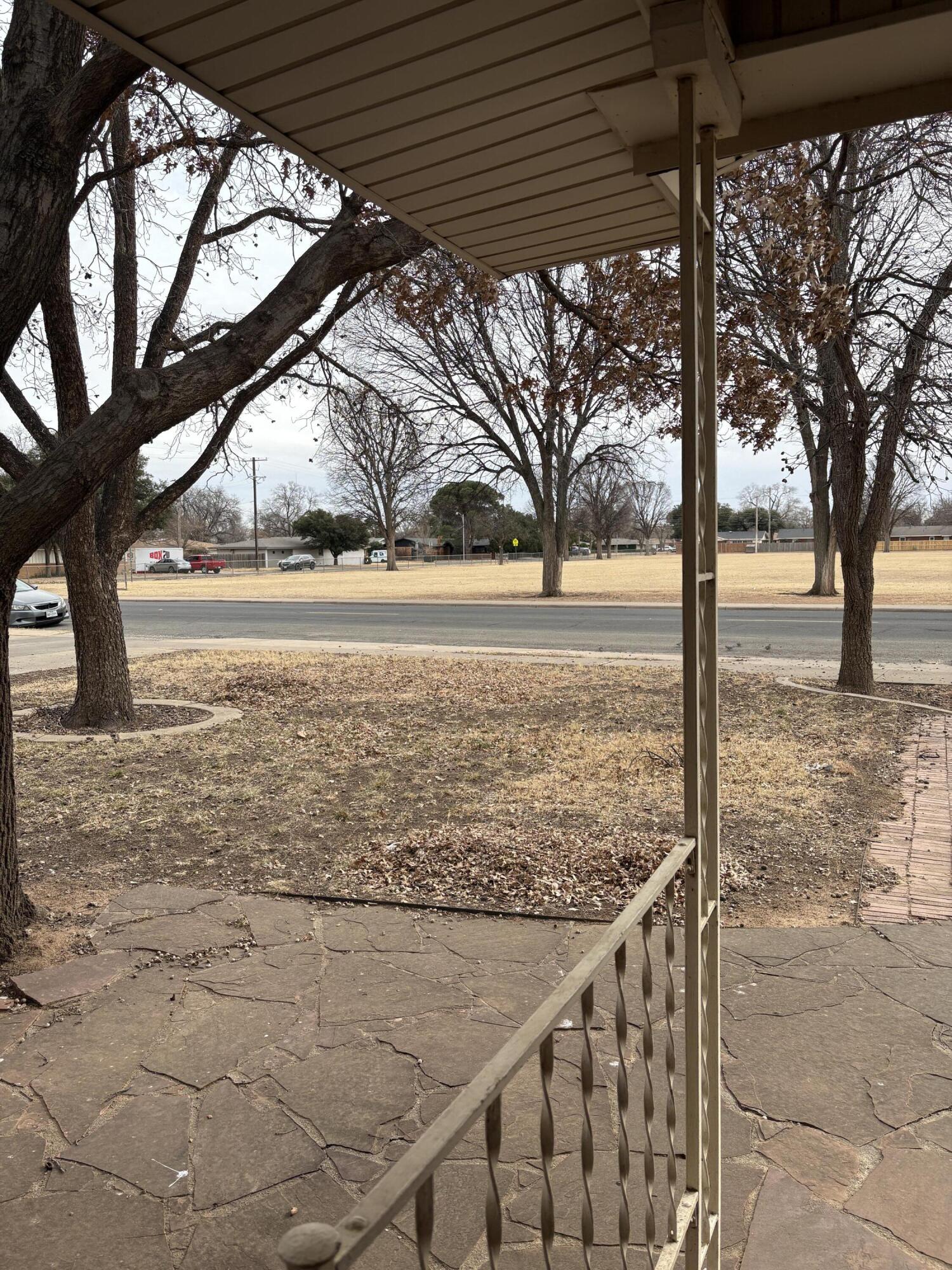 2806 58th Street Lubbock, TX 79413 - Photo 34 of 34 Visit in person!
