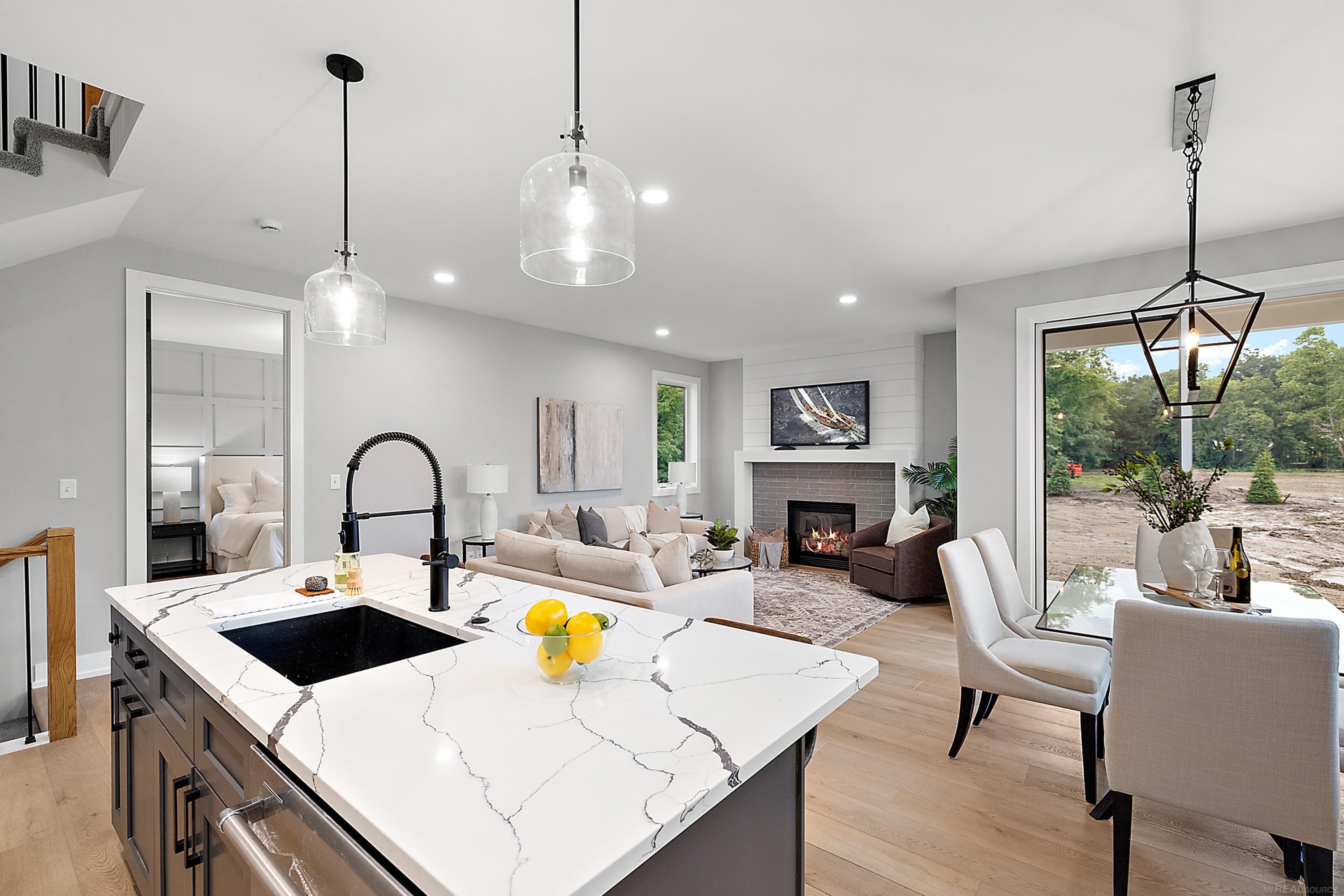 43719 Mound Road Sterling Heights, MI 48314 - Photo 25 of 69 50152704-02E5C0D5-EACE-4937-92E7-96021C64A329.JPG