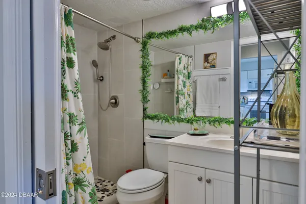 $2,100 | 906 Ocean Marina Drive, Flagler Beach, FL 32136