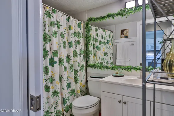 $2,100 | 906 Ocean Marina Drive, Flagler Beach, FL 32136