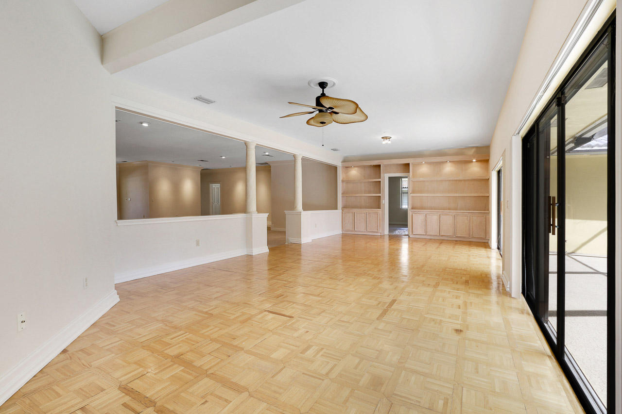 6 Rabbits Run Palm Beach Gardens, FL 33418 - Photo 24 of 42 Family Room