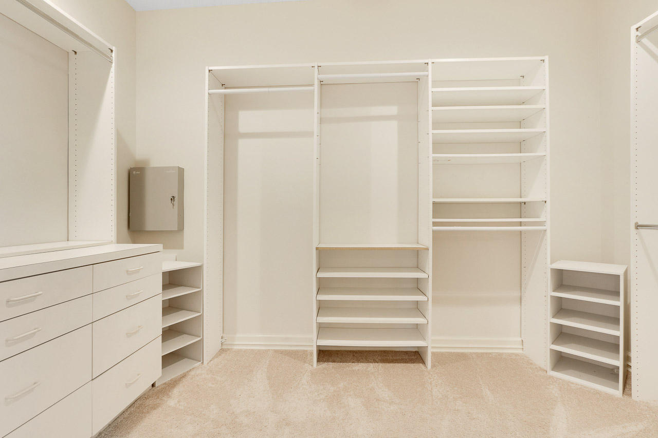 6 Rabbits Run Palm Beach Gardens, FL 33418 - Photo 27 of 42 Maser Closet