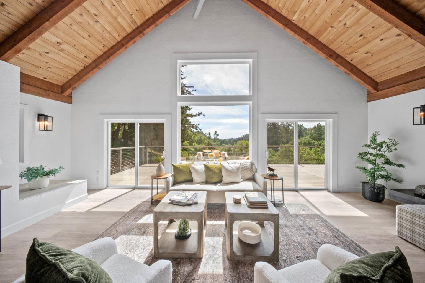 688 Calabasas Road Watsonville, CA 95076 - Photo 5 of 85