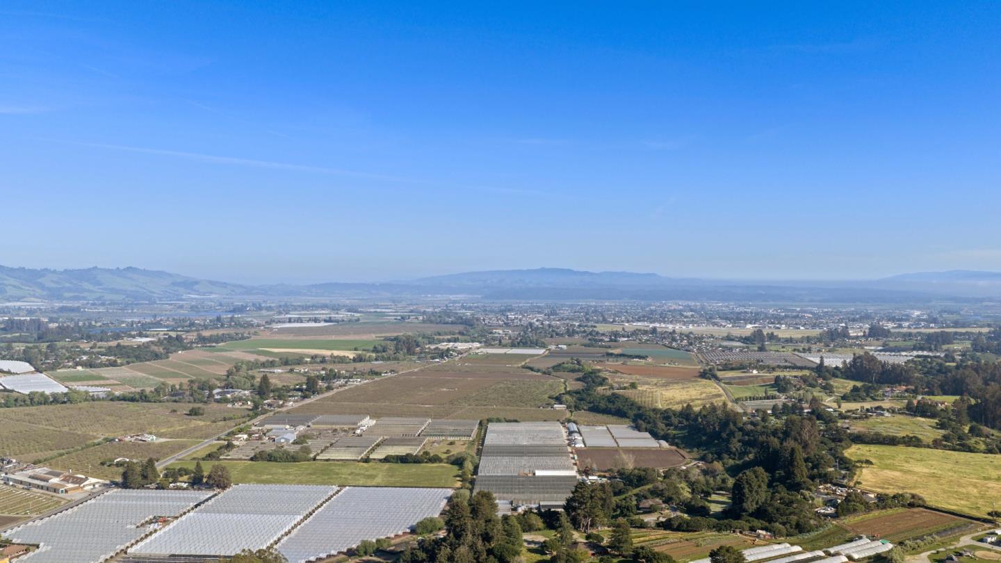 688 Calabasas Road Watsonville, CA 95076 - Photo 85 of 85